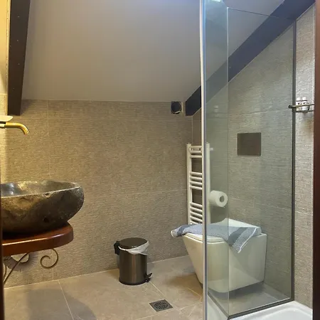 ゲストハウス Lousios