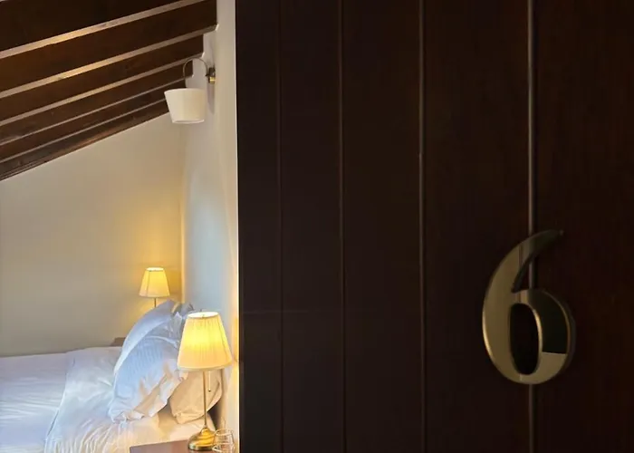 Lousios Гостевой дом